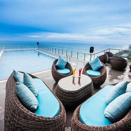 Yarra Ocean Suites Danang Екстериор снимка