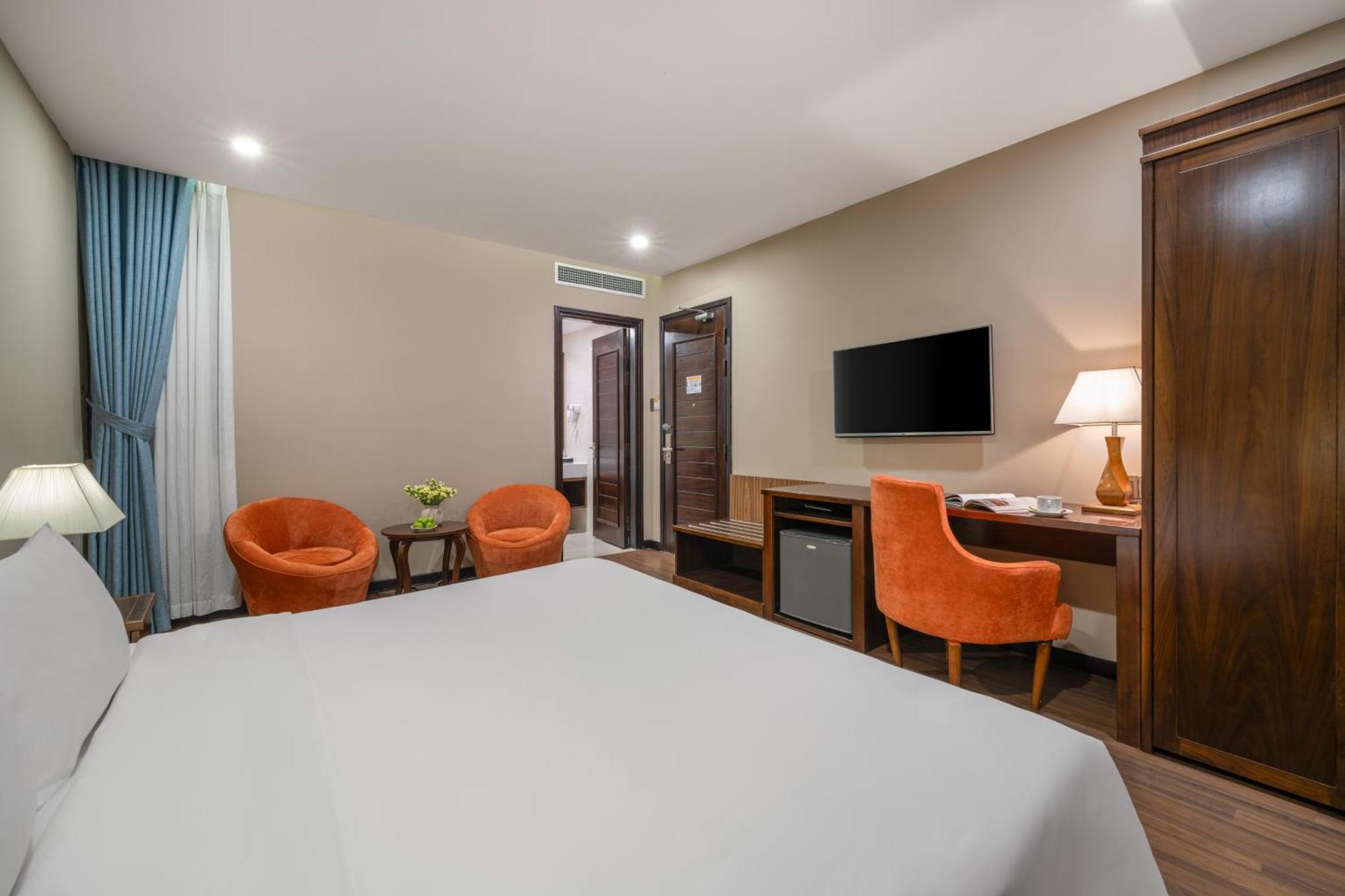 Yarra Ocean Suites Danang Екстериор снимка