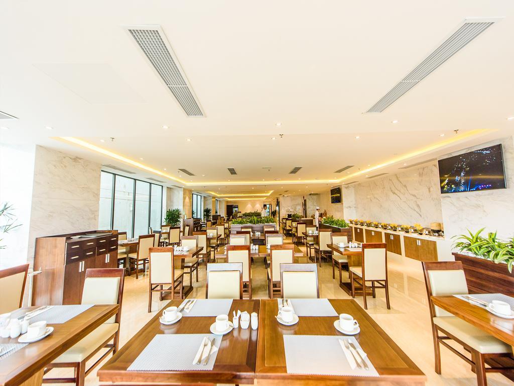 Yarra Ocean Suites Danang Екстериор снимка