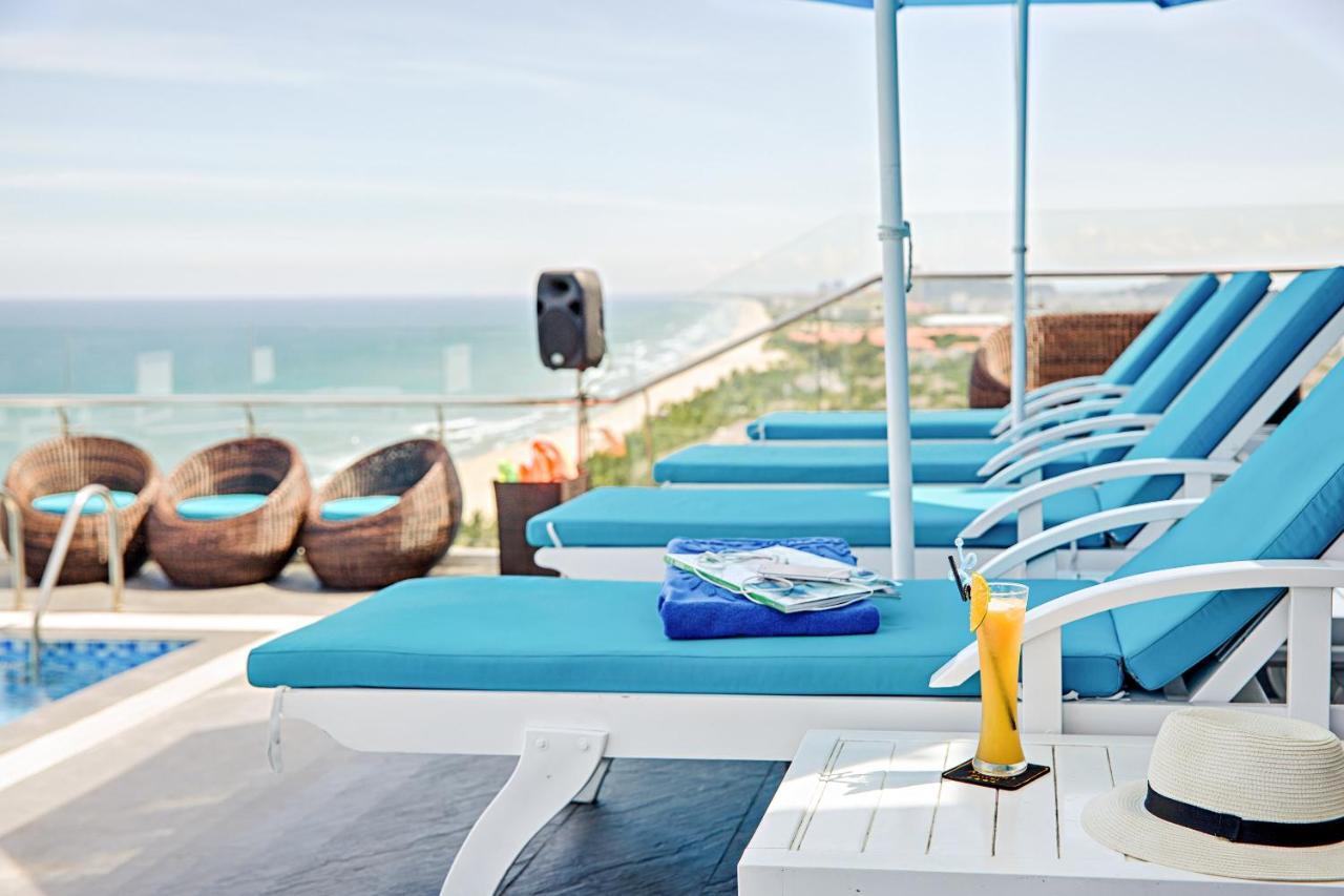 Yarra Ocean Suites Danang Екстериор снимка